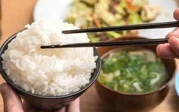 Nhật Bản có tỉ lệ tử vong vì ung thư rất thấp: 3 món họ ít ăn, chúng ta lại ăn thật nhiều